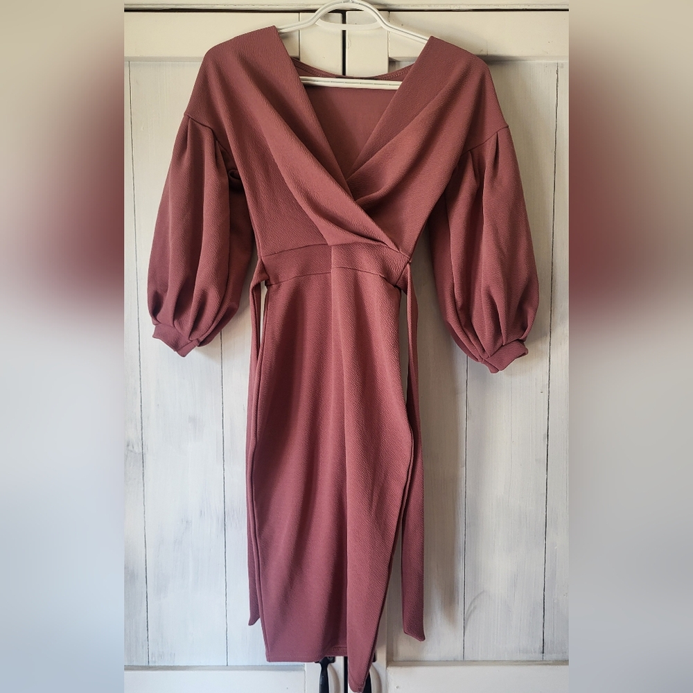 Mauve dress - the last picture is a more accurate one of the dress colour.